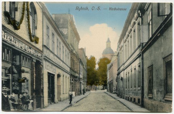 Pocztówka kolorowa z widokiem na ulicę Kościelną w Rybniku